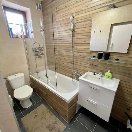 Apartman Siroka Apartment *