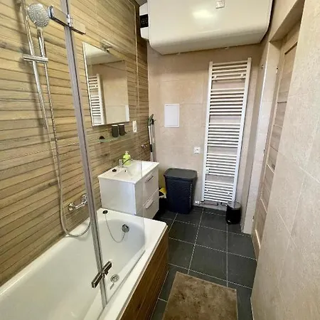 Apartman Siroka شقة بيكيني